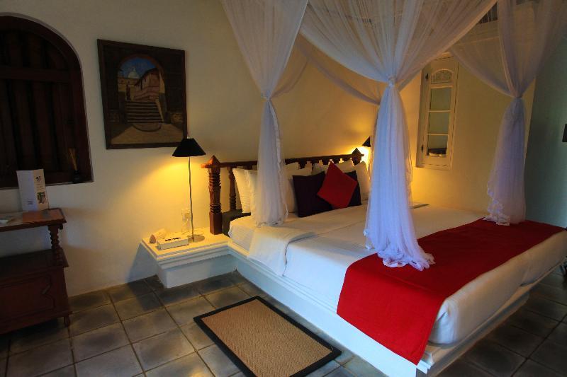 คลับวิลลา Hotel เบนโตตา ภายนอก รูปภาพ