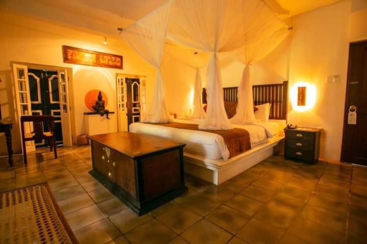 คลับวิลลา Hotel เบนโตตา ภายนอก รูปภาพ