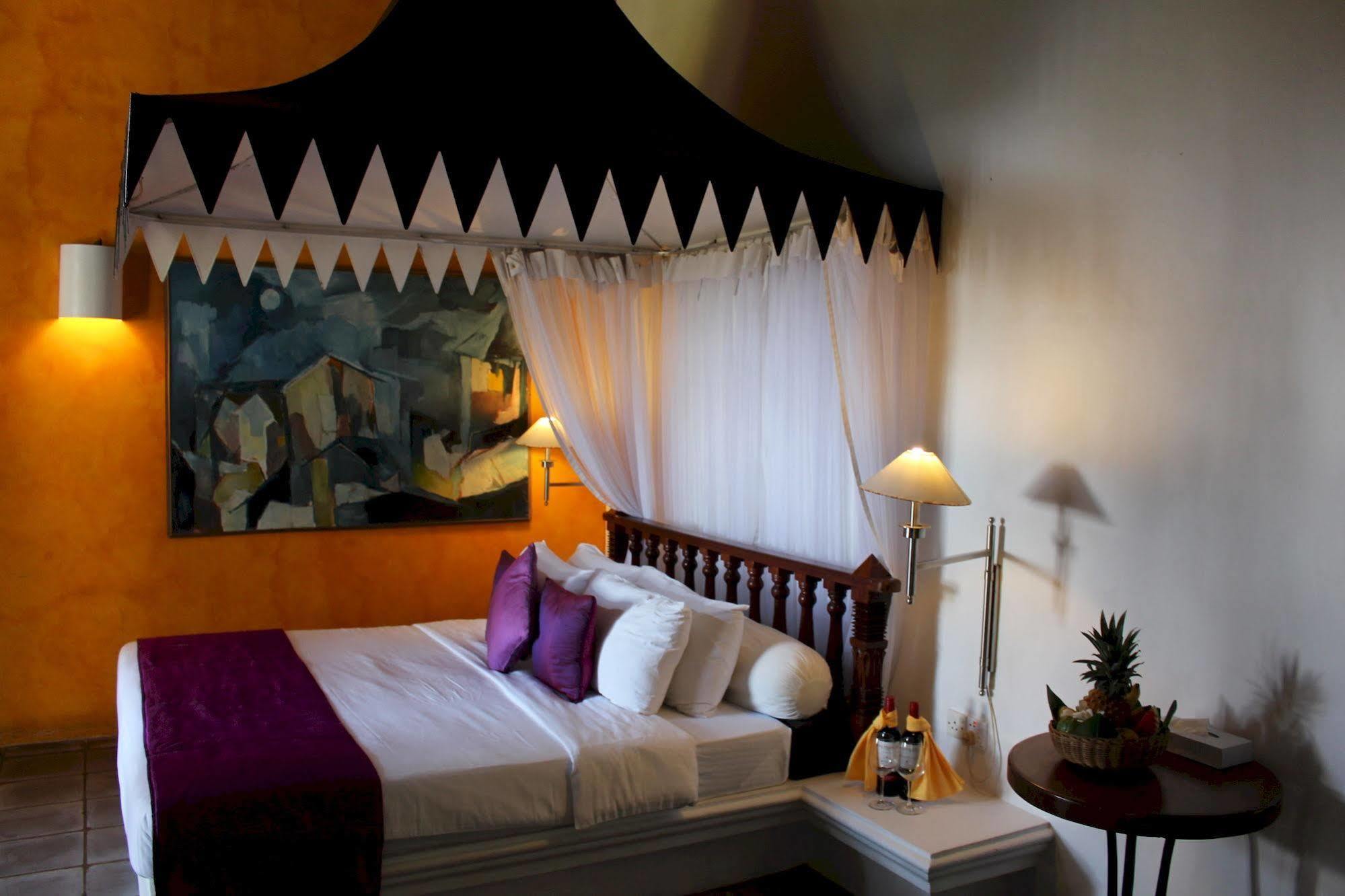 คลับวิลลา Hotel เบนโตตา ภายนอก รูปภาพ